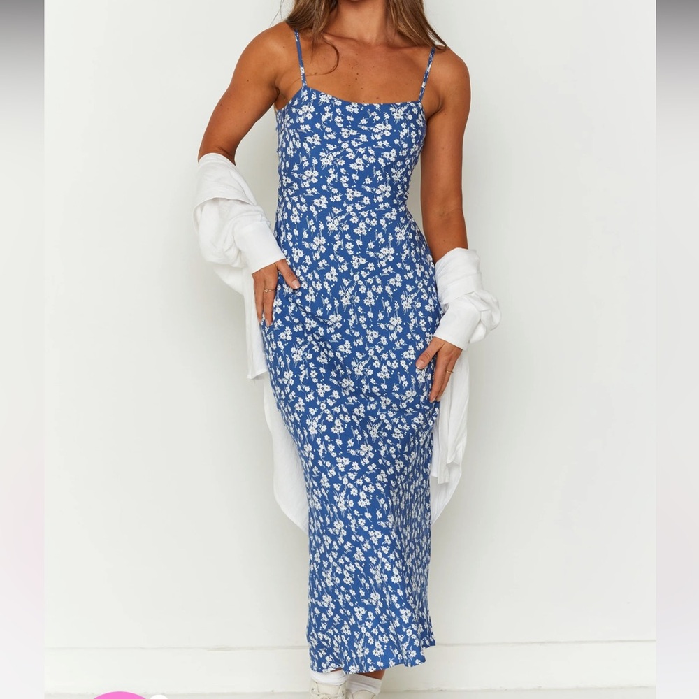 Beginning boutique Blue Floral Maxi Dress Delphine bridesmaid homecoming prom